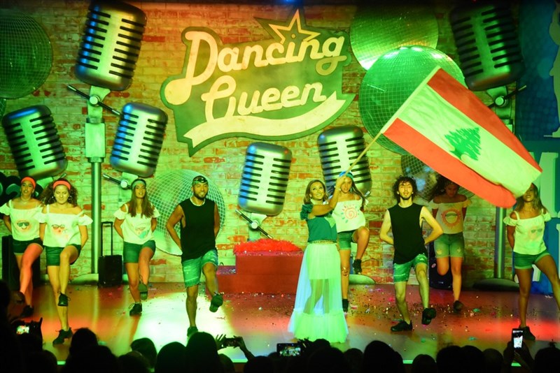 Dancing Queen un hommage a Abba by Kazadoo